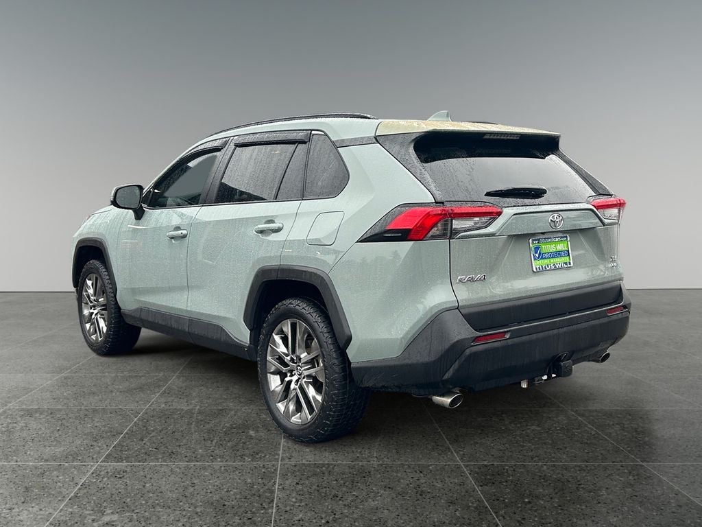 2020 Toyota RAV4 XLE Premium