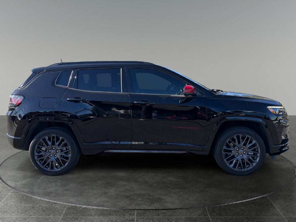 2023 Jeep Compass Limited RED PACKAGE