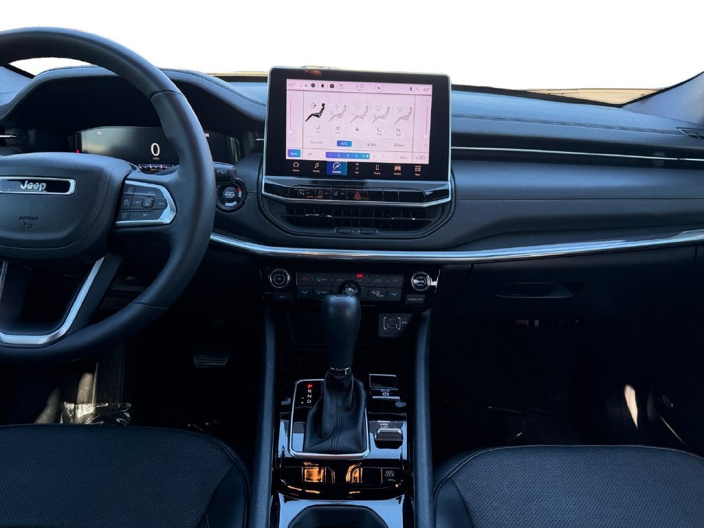 2023 Jeep Compass Limited RED PACKAGE