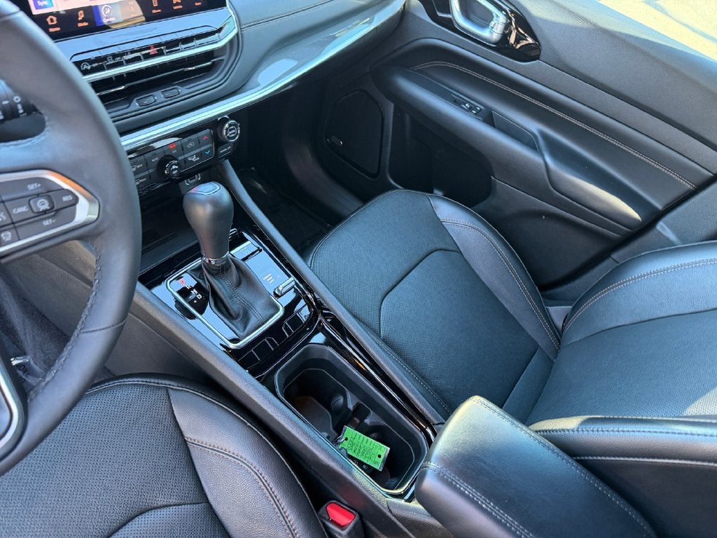 2023 Jeep Compass Limited RED PACKAGE