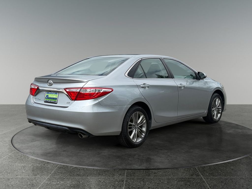 2017 Toyota Camry SE