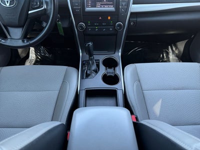 2016 Toyota Camry SE