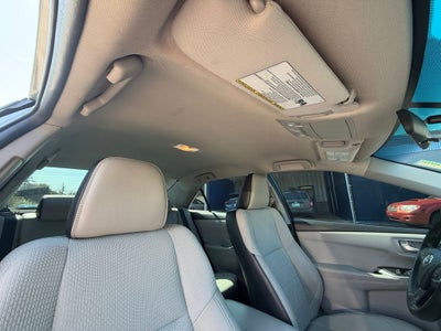 2016 Toyota Camry SE