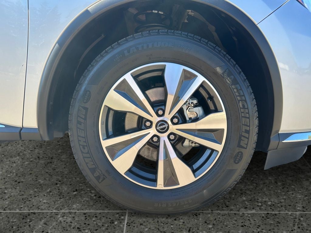 2023 Nissan Murano SV