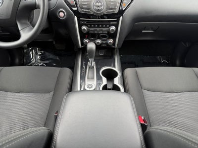 2020 Nissan Pathfinder S