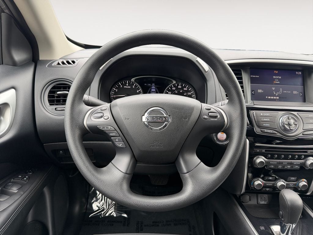 2020 Nissan Pathfinder S