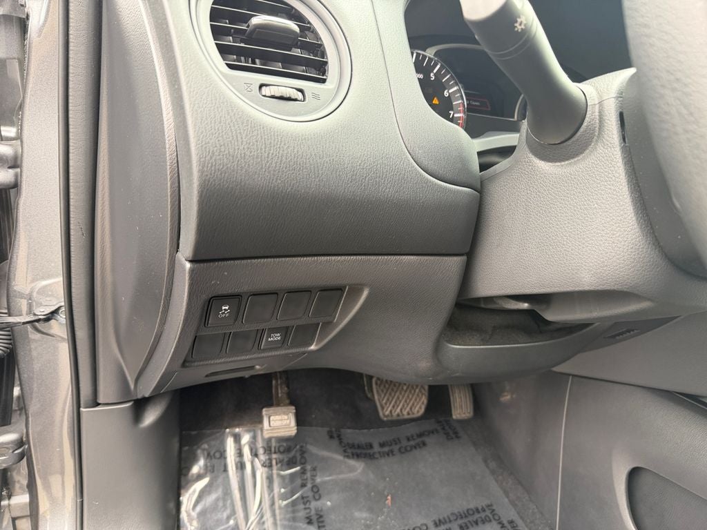 2020 Nissan Pathfinder S