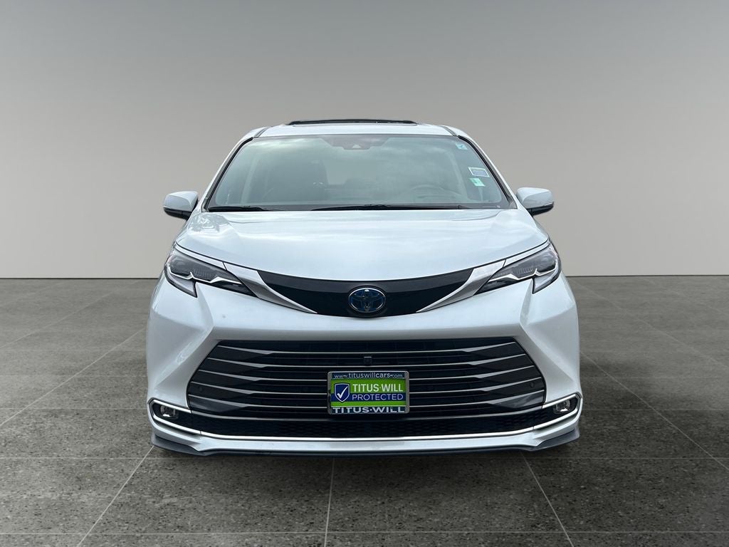2022 Toyota Sienna Platinum 7 Passenger