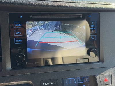 2017 Toyota Sienna XLE 8 Passenger