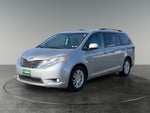 2017 Toyota Sienna XLE 8 Passenger