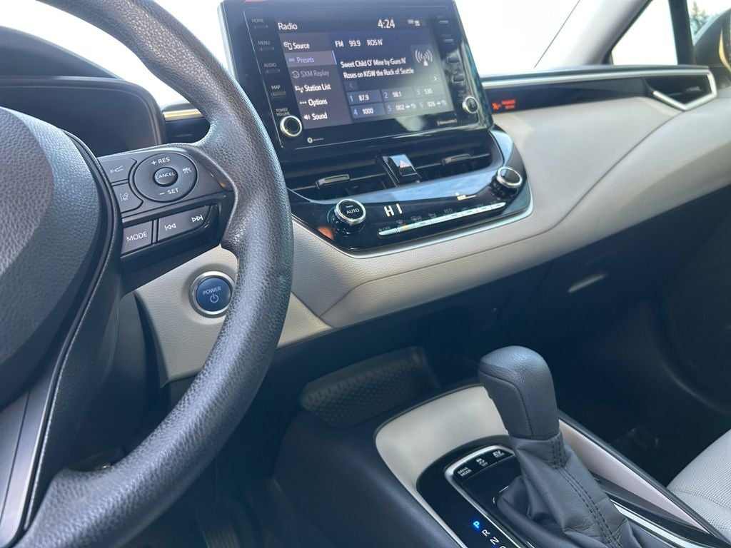 2022 Toyota Corolla Hybrid LE