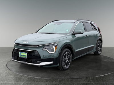 2023 Kia Niro SX