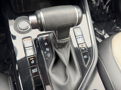 2023 Kia Niro SX