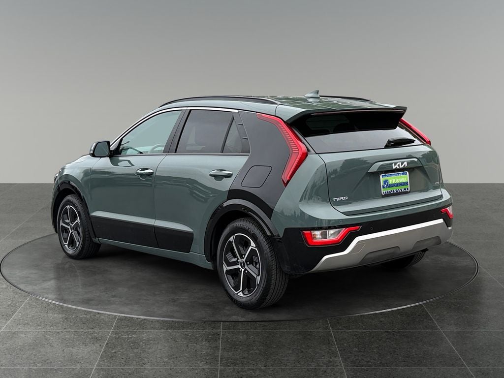 2023 Kia Niro SX