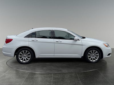 2014 Chrysler 200 Touring