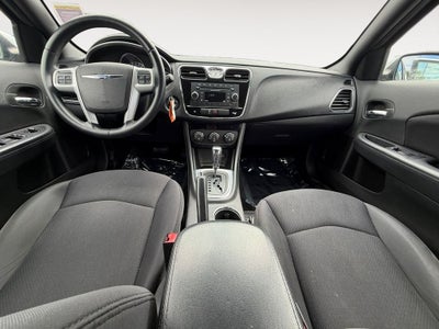 2014 Chrysler 200 Touring