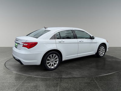 2014 Chrysler 200 Touring