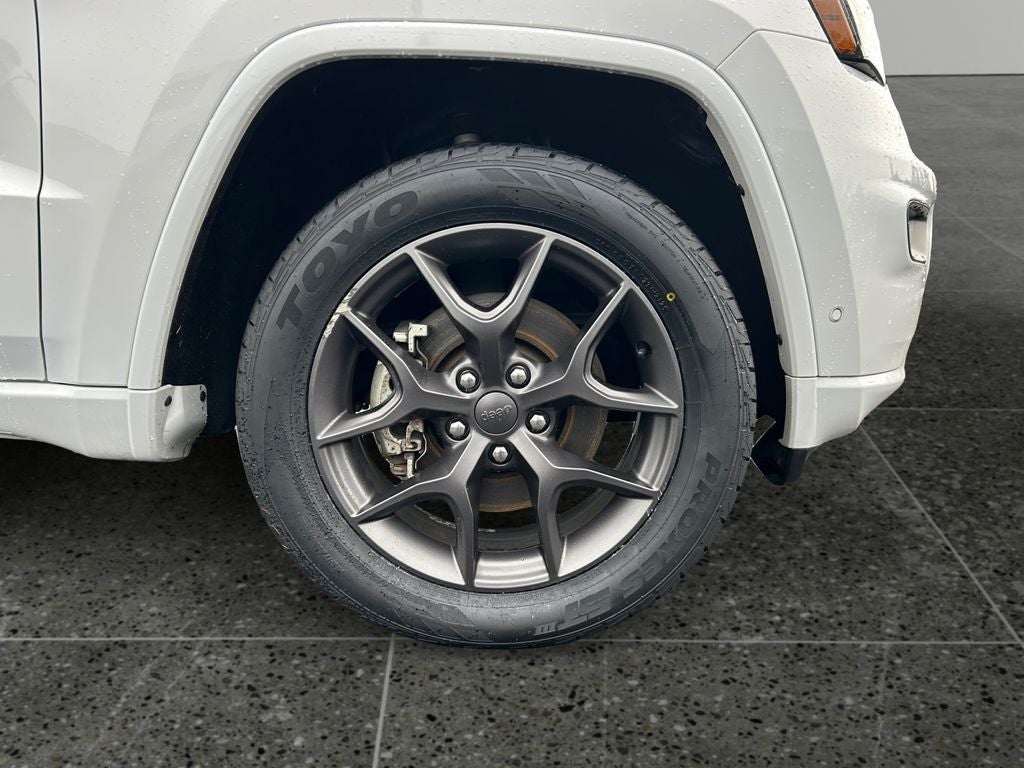 2021 Jeep Grand Cherokee 80th Anniversary Edition Leather, Moonroof