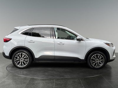 2025 Ford Escape Plug-In Hybrid Base