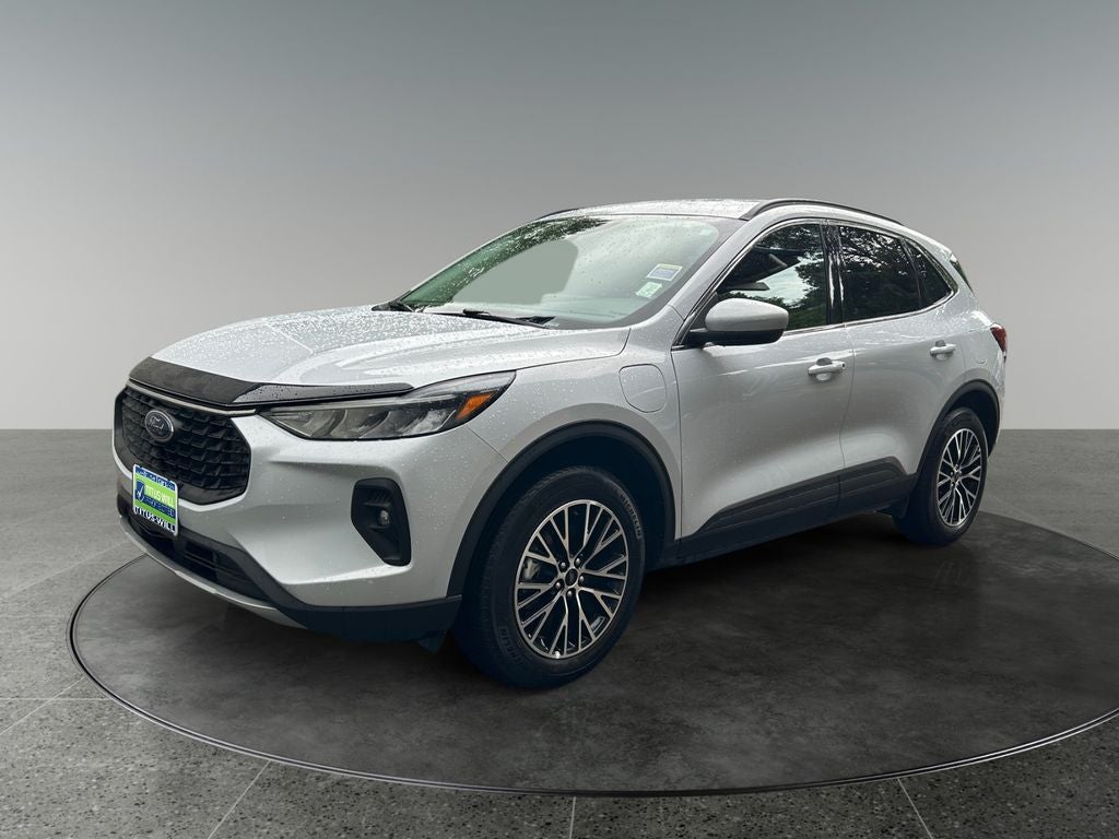 2025 Ford Escape Plug-In Hybrid Base