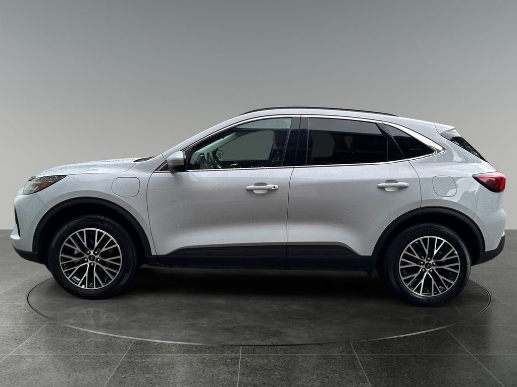 2025 Ford Escape Plug-In Hybrid Base