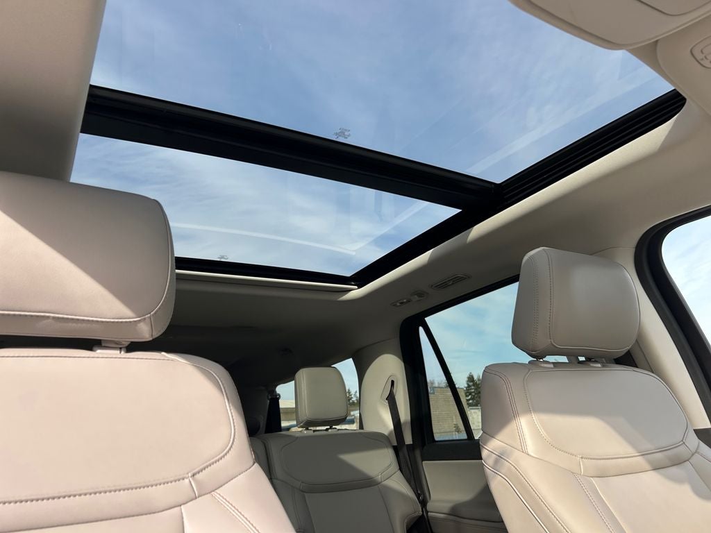 2025 Ford Expedition Max Active