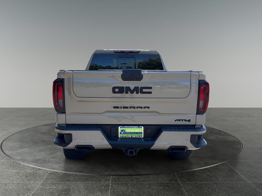 2023 GMC Sierra 1500 AT4