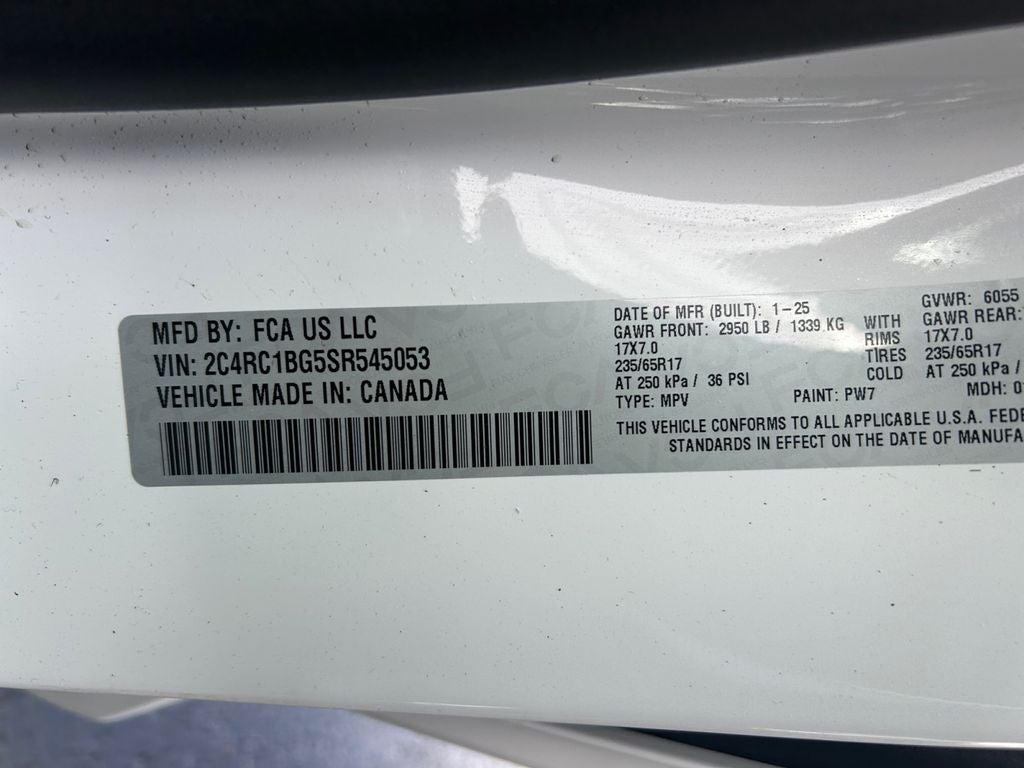 2025 Chrysler Pacifica Select