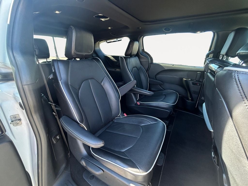 2022 Chrysler Pacifica Hybrid Limited