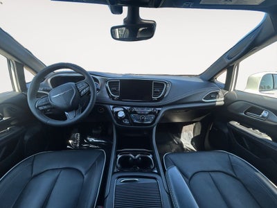 2022 Chrysler Pacifica Hybrid Limited