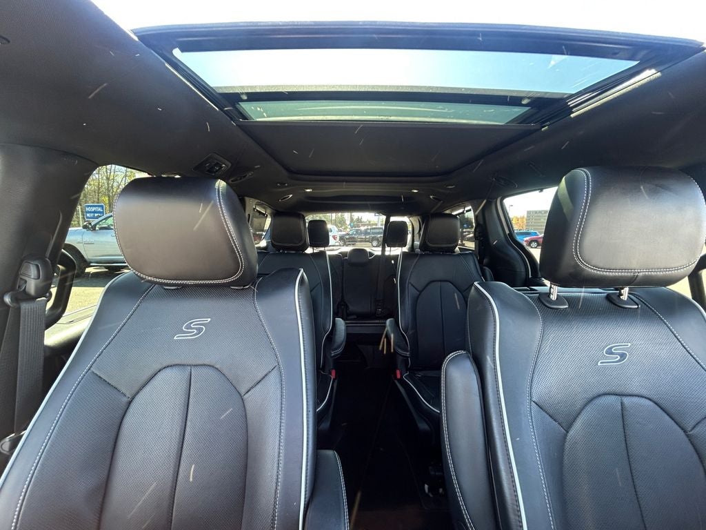 2022 Chrysler Pacifica Hybrid Limited