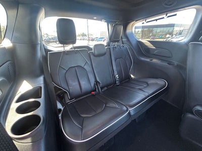 2022 Chrysler Pacifica Hybrid Limited