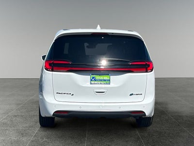 2022 Chrysler Pacifica Hybrid Limited