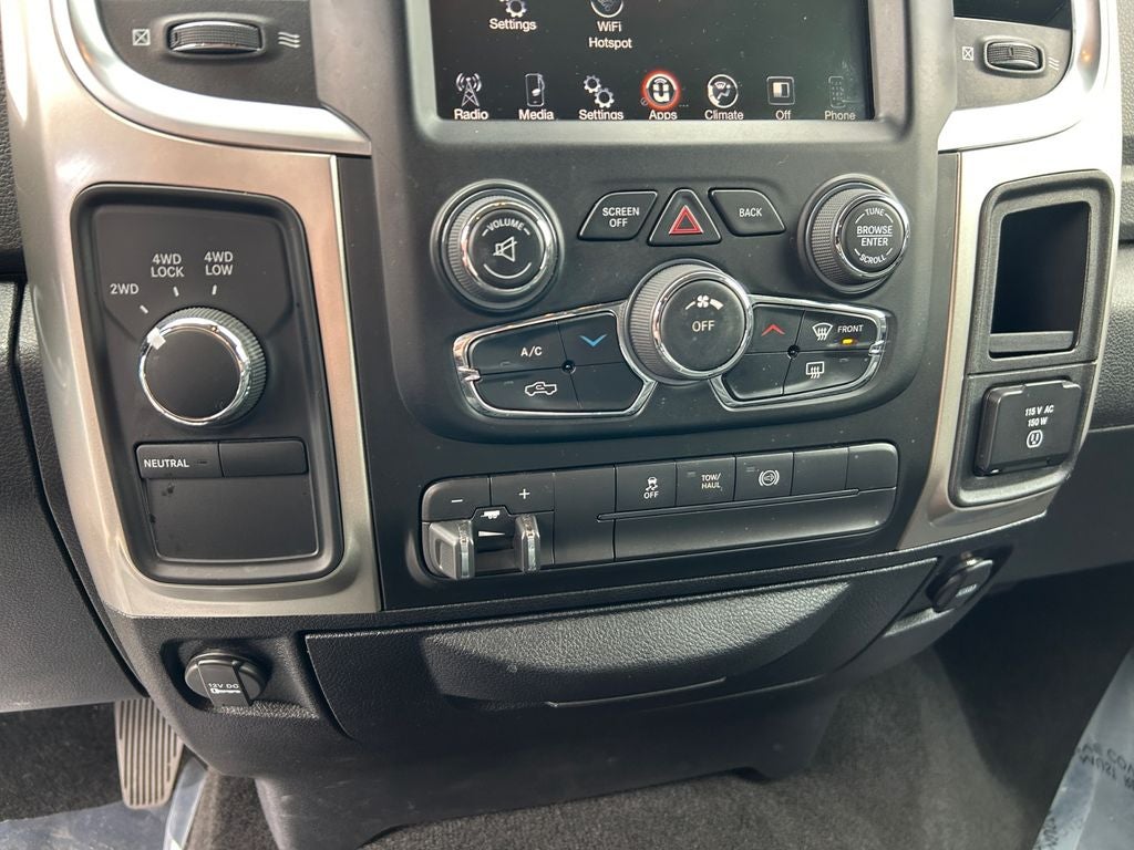 2016 RAM 2500 SLT