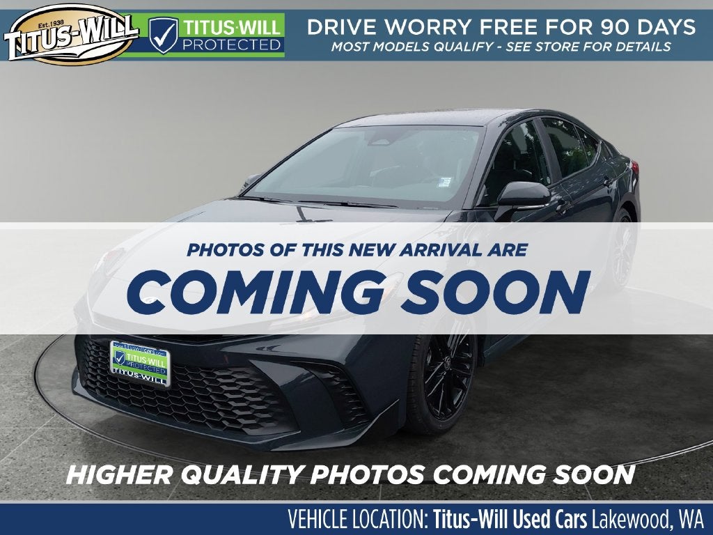 2026 Toyota Camry SE Hybrid
