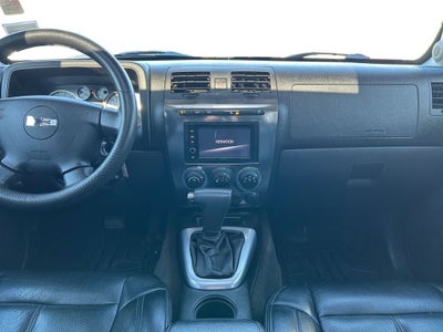 2010 Hummer H3 Base