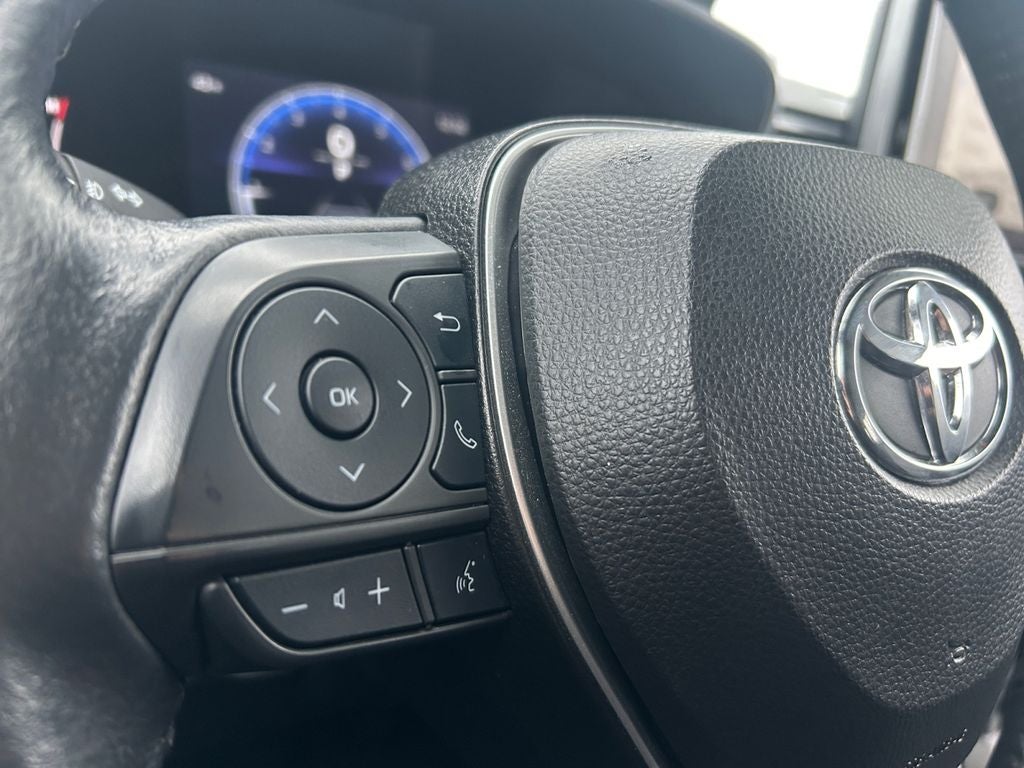 2024 Toyota Corolla Cross XLE