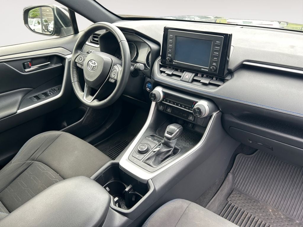 2022 Toyota RAV4 Hybrid SE