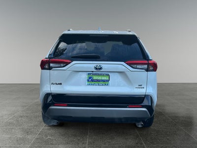 2022 Toyota RAV4 Hybrid SE