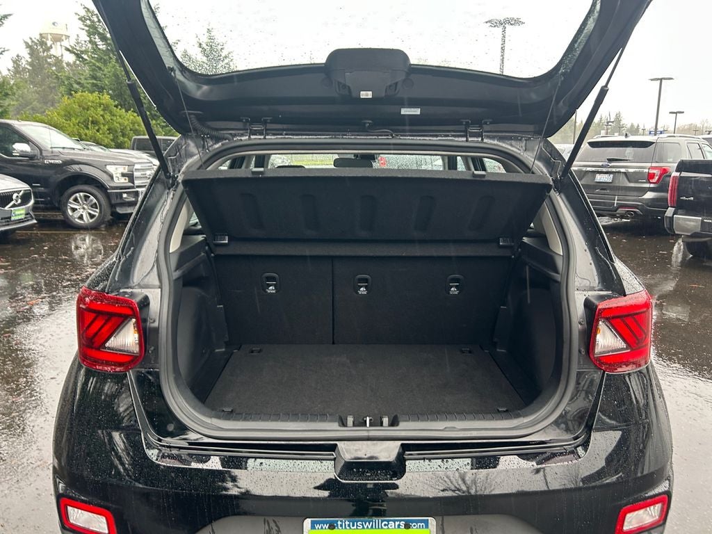 2025 Hyundai Venue SEL