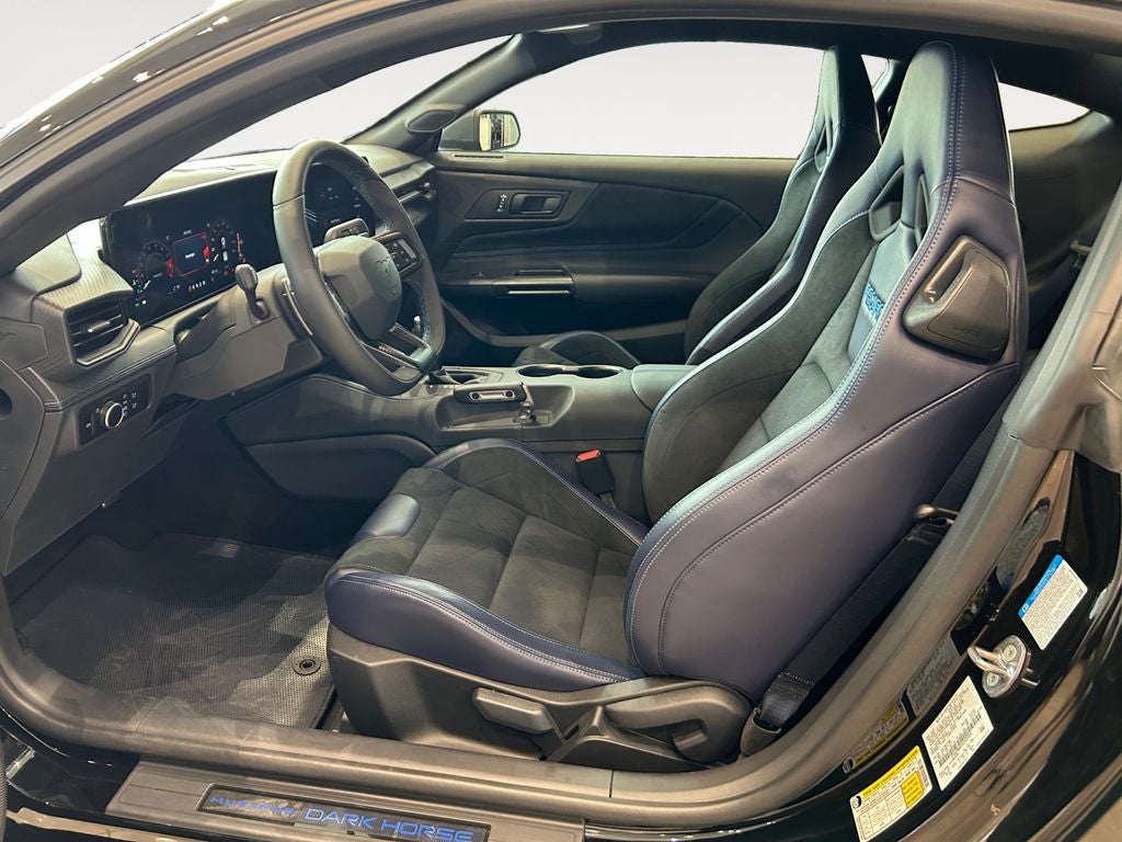 2025 Ford Mustang Dark Horse