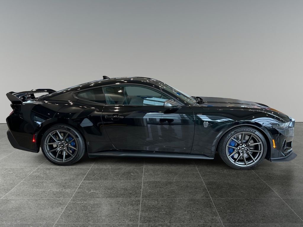 2025 Ford Mustang Dark Horse