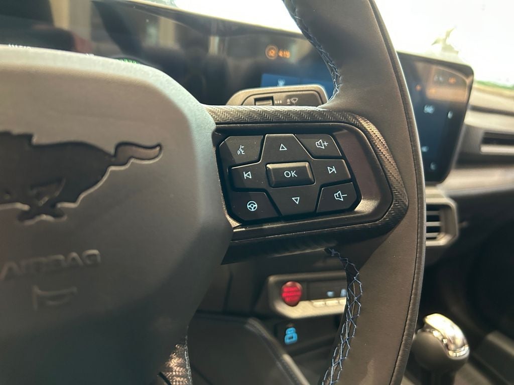 2025 Ford Mustang Dark Horse