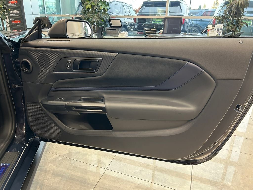 2025 Ford Mustang Dark Horse