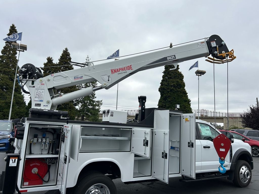 2025 Ford F-550 Mechanics Truck XLT DRW