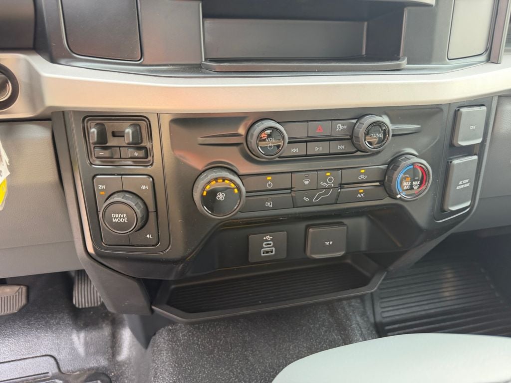 2026 Ford F-550SD XL DRW