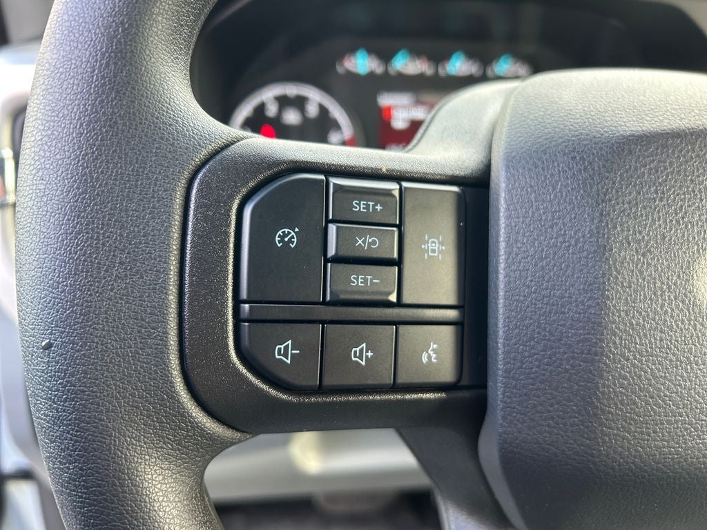 2025 Ford F-600SD XL