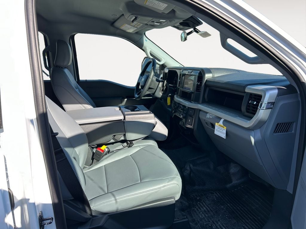 2025 Ford F-550SD XL DRW