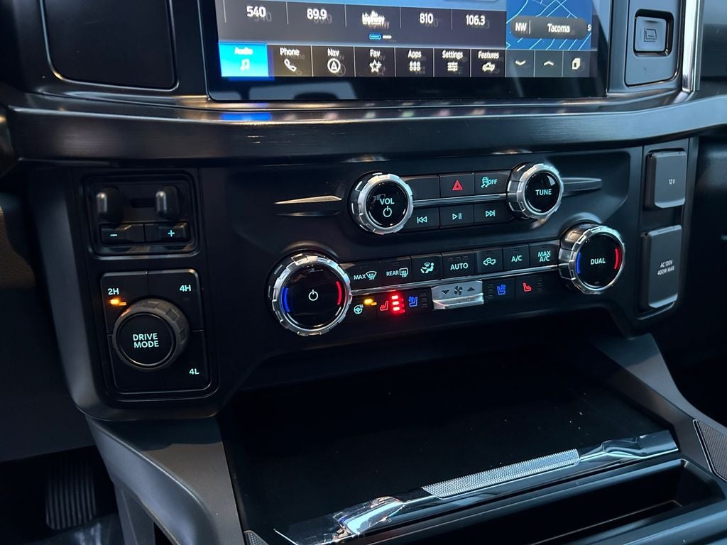 2026 Ford F-550SD Lariat DRW