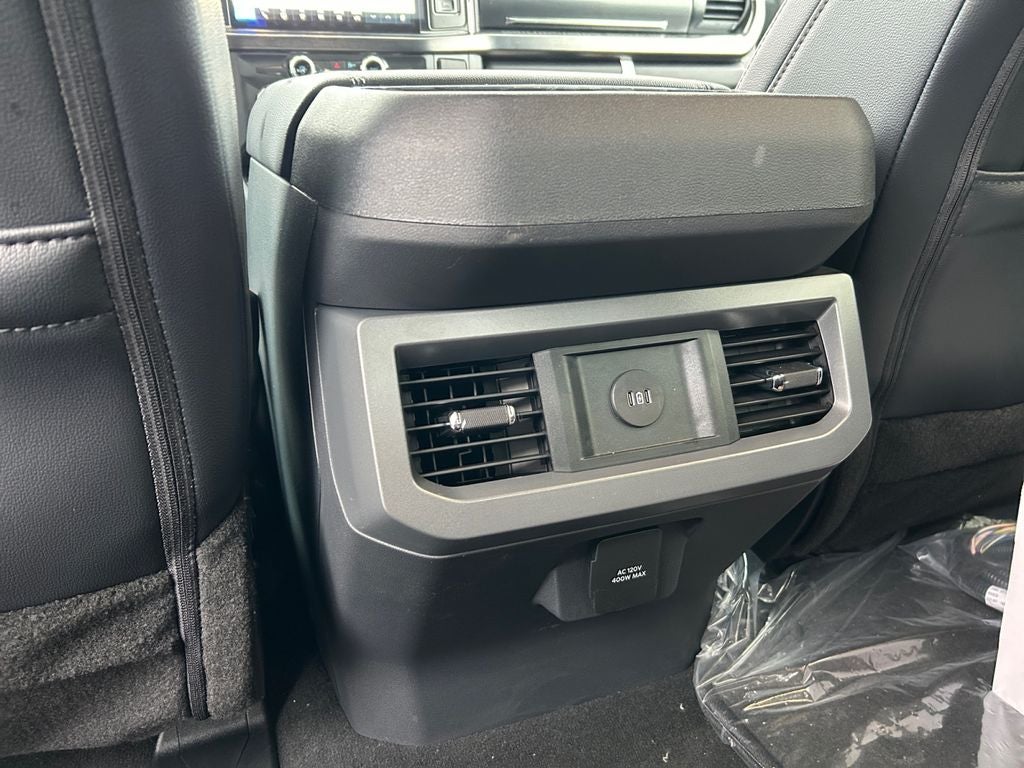 2026 Ford F-550SD Lariat DRW